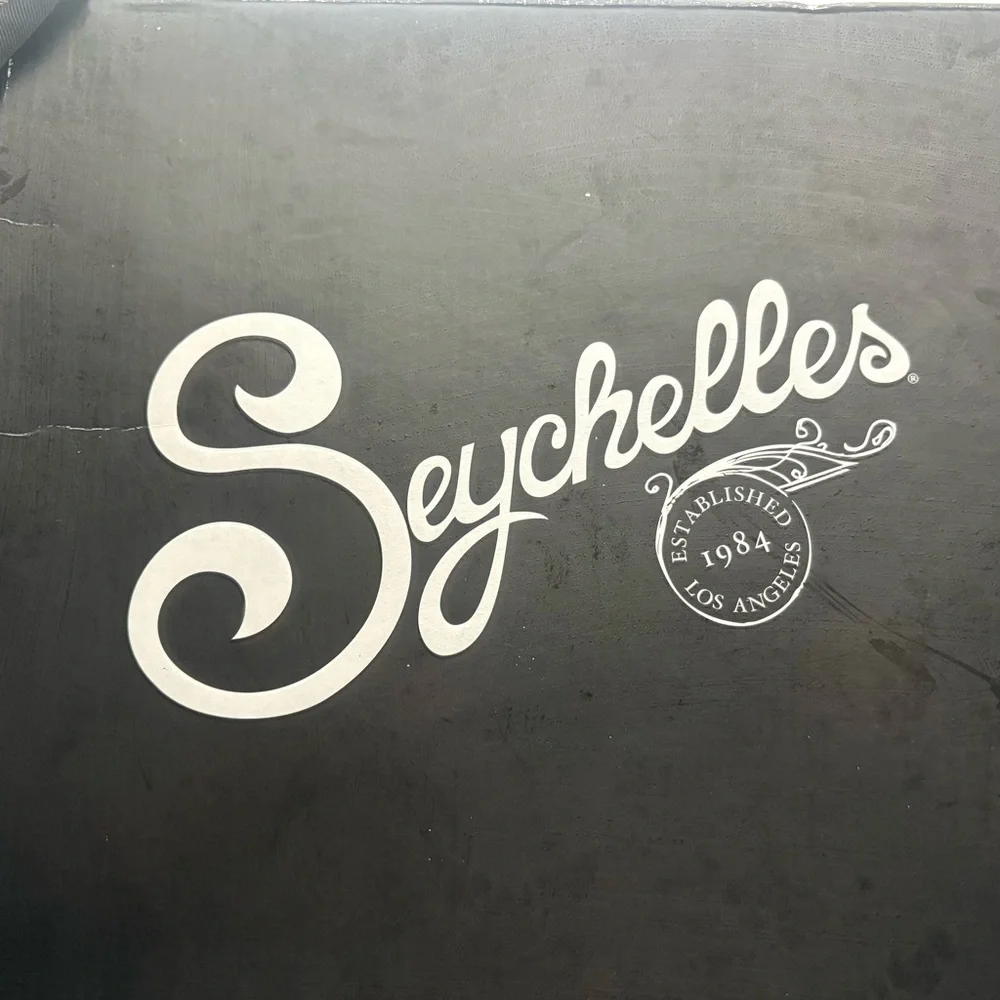 Seychelles Black Heels with Floral Lining - Picture 2 of 12